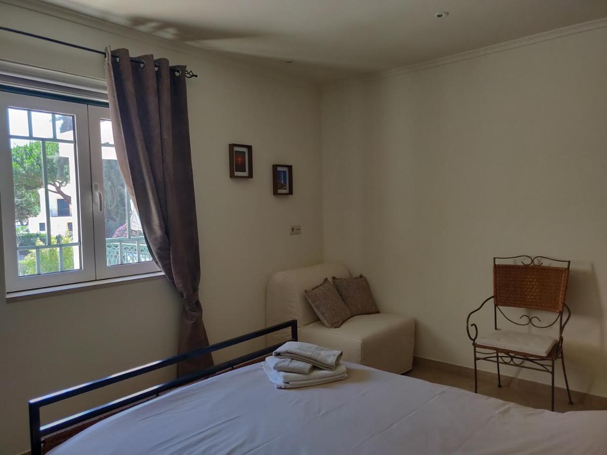 Comfortable apartment, Algarve Albufeira, 10 mn walk from Falésia beach Olhos de Agua  Exterior foto
